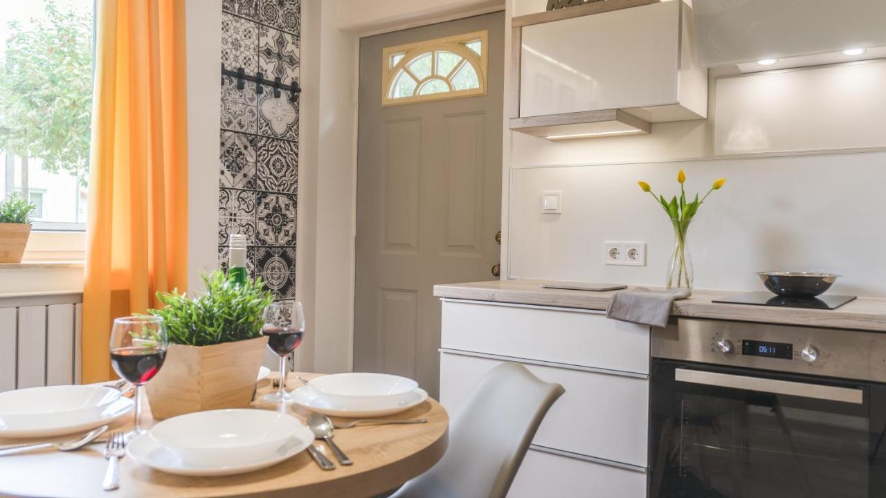 Luxury Studio 24 Győr Buitenkant foto