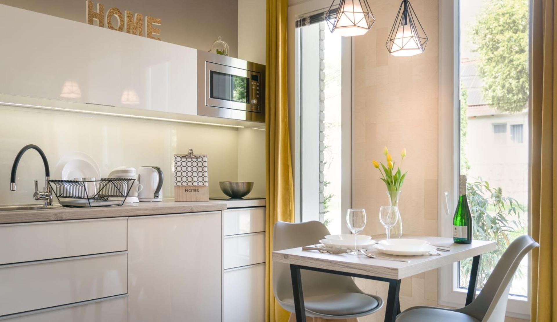 Luxury Studio 24 Győr Buitenkant foto