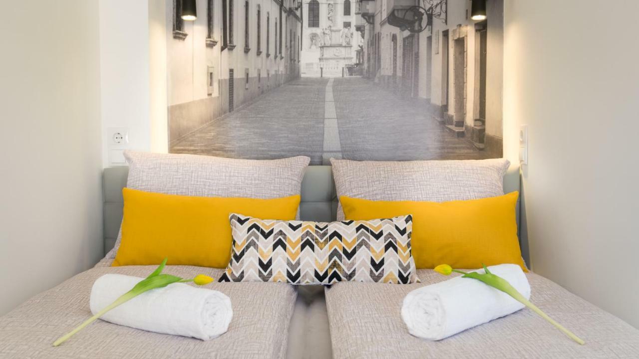 Luxury Studio 24 Győr Buitenkant foto